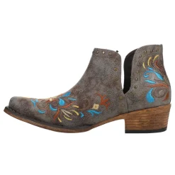 Ava Embroidered Snip Toe Cowboy Booties