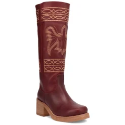 Avalon Embroidered Round Toe Pull On Boots