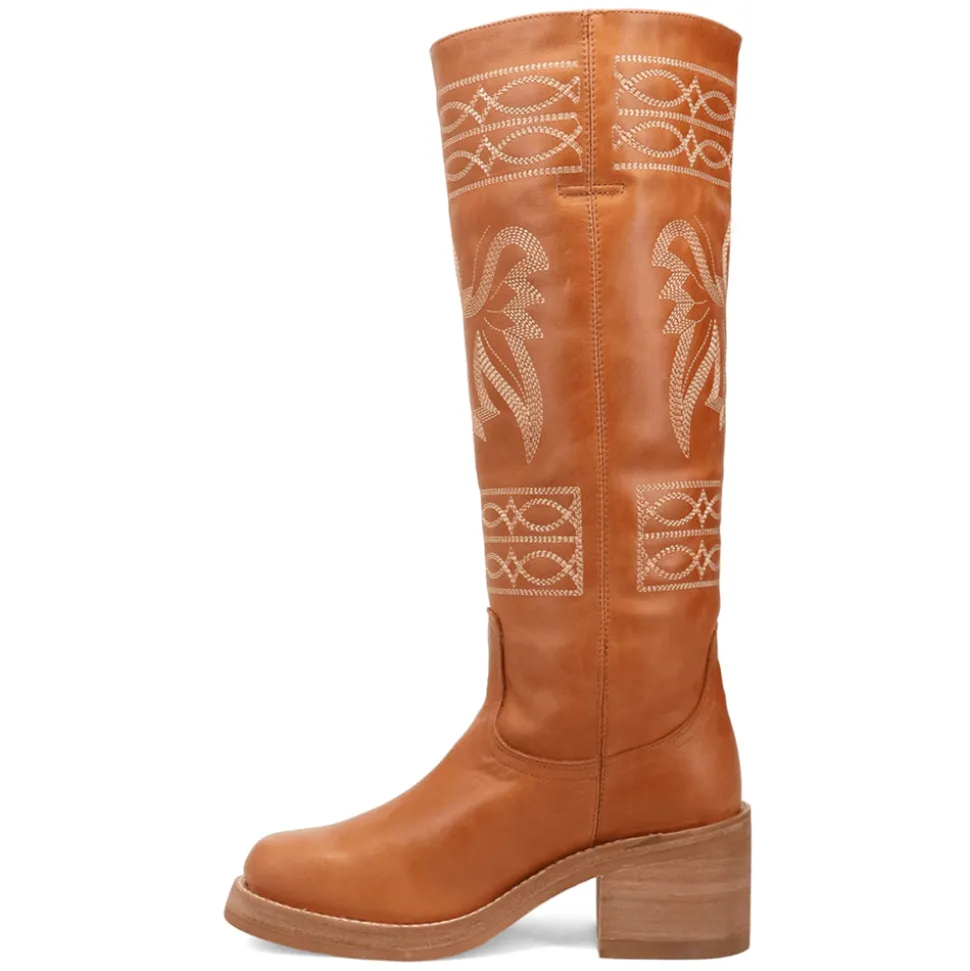 Avalon Embroidered Round Toe Pull On Cowboy Boots