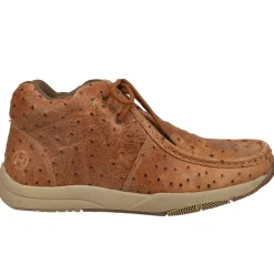Clearcut Embossed Textured Round Toe Chukka Boots