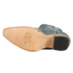 Floral Embroidered Snip Toe Pull On Cowboy Boots