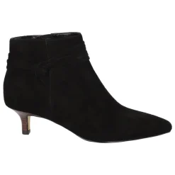 Jani Pointed Toe Zippered Booties