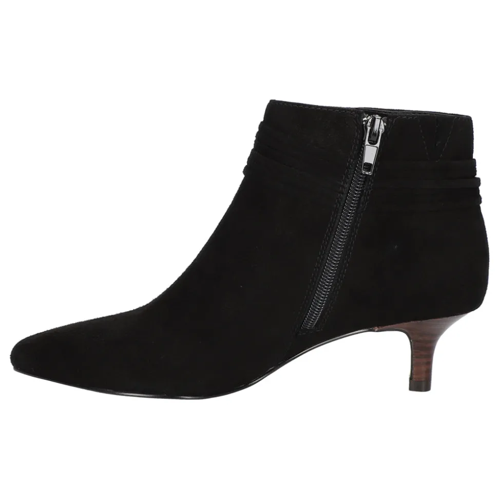 Jani Pointed Toe Zippered Booties