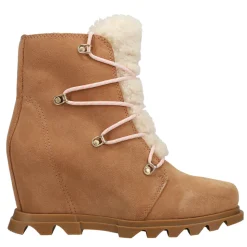 Joan Arctic Shearling Round Toe Wedge Round Toe Boots