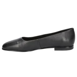 Kimiko Slip On Flats