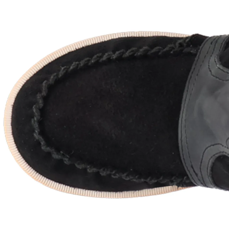 Lakota Fringe Round Toe Moccasin Boots
