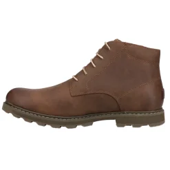 Madson II Round Toe Chukka Boots