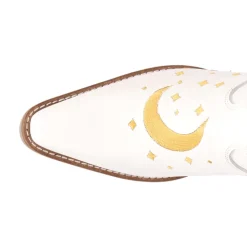 Pachita Embroidered Southwest Graphic Snip Toe Cowboy Boots