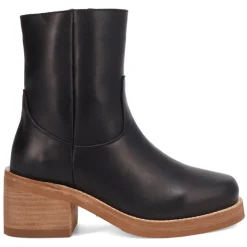Roxy Round Toe Block Heel Zippered Boots