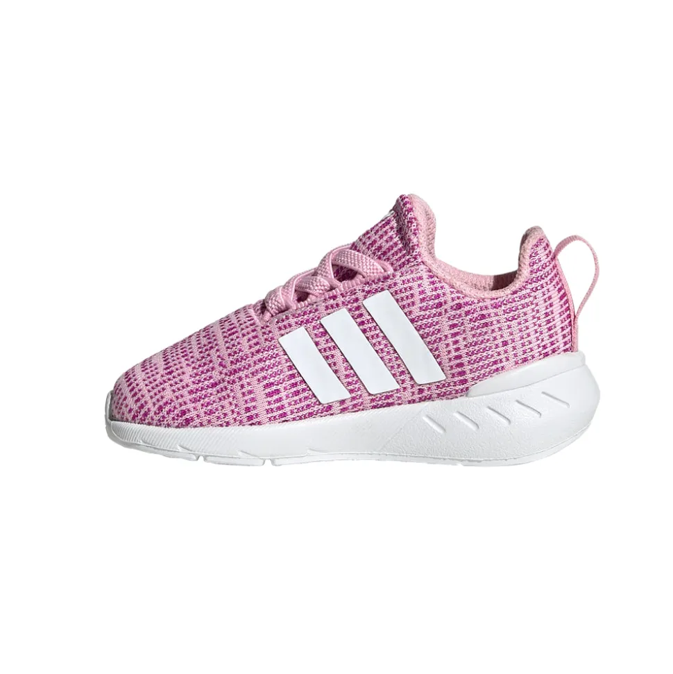 Swift Run 22 Slip On Sneakers (Infant)
