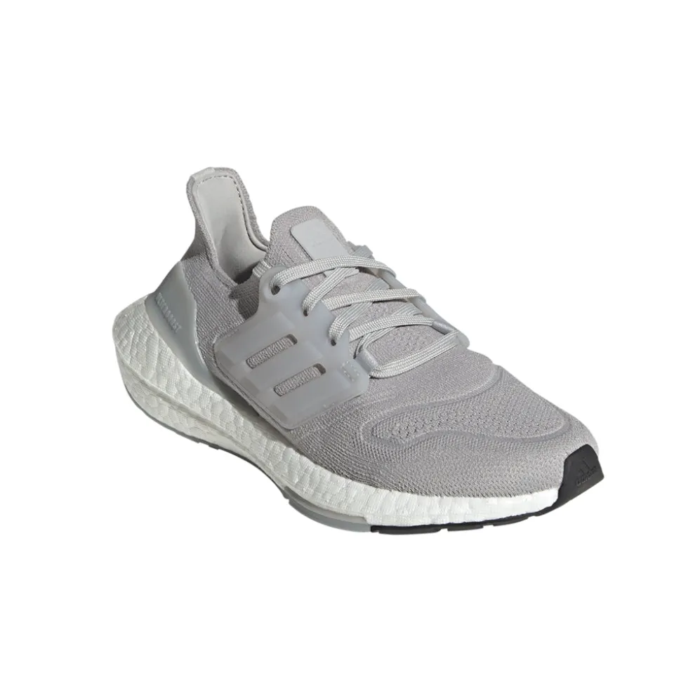 Ultraboost 22 Running Shoes (Big Kid)