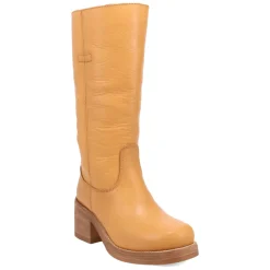 Vagabond Round Toe Pull On Boots