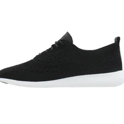 2.ZEROGRAND Stitchlite Oxford Perforated Lace Up Sneakers