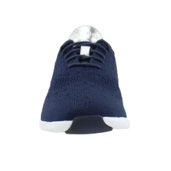 2.ZEROGRAND Stitchlite Oxford Perforated Lace Up Sneakers